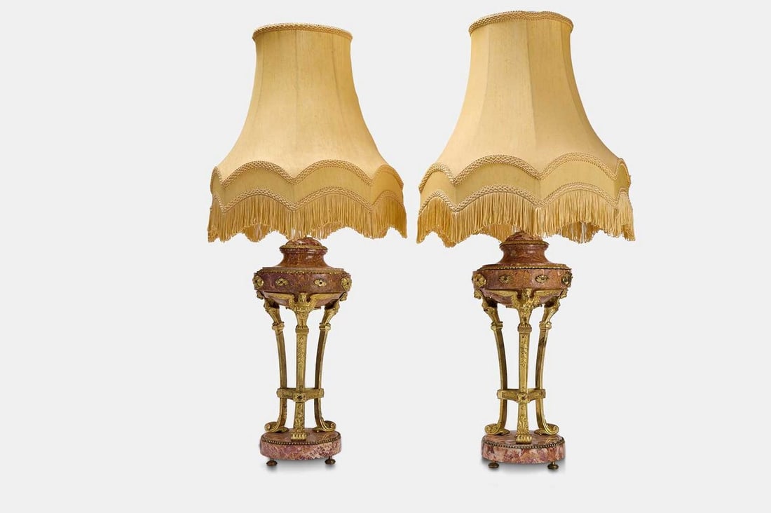 A pair of Victorian brocatelle marble and gilt-metal Athénienne lamps, second half of the 19th (1 of 2)