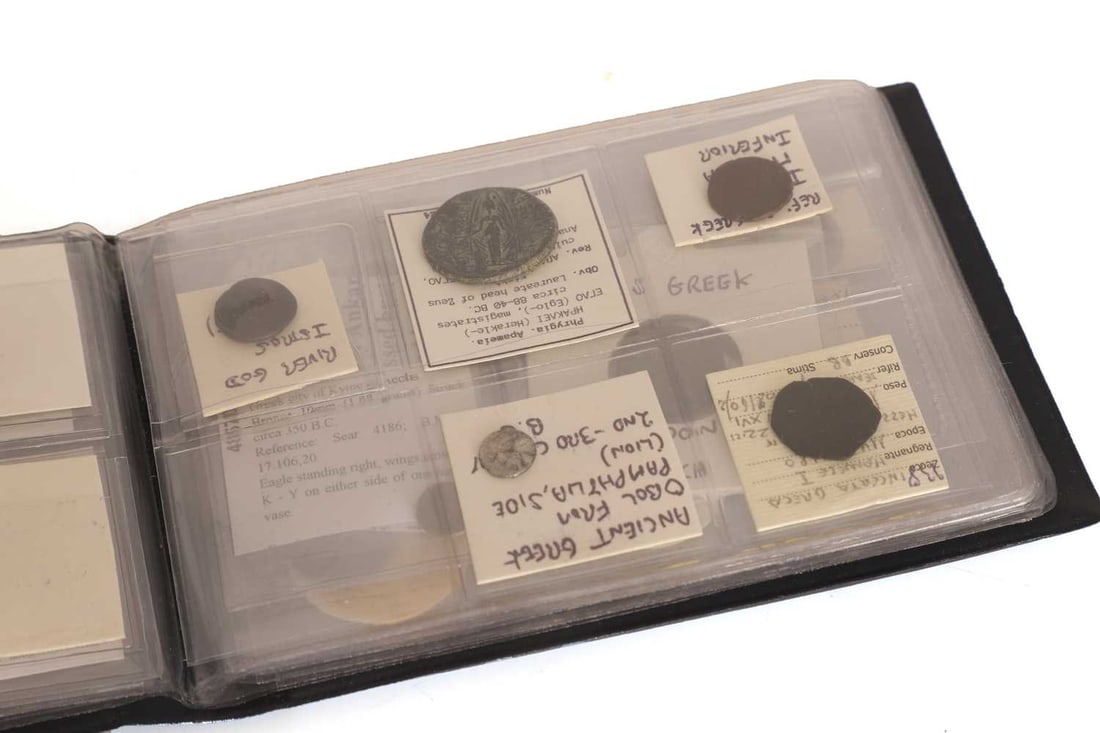 A collection of 26 ancient coins, 400BC and later, - 3
