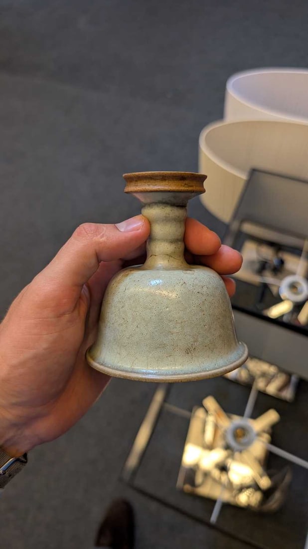 Three Chinese ceramics, - 15