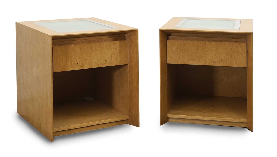 A pair of contemporary side tables of recent manufacture, (1 of 2)