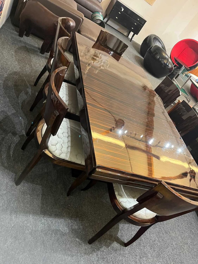 An Art Deco style Macassar dining suite, of recent manufacture, - 9