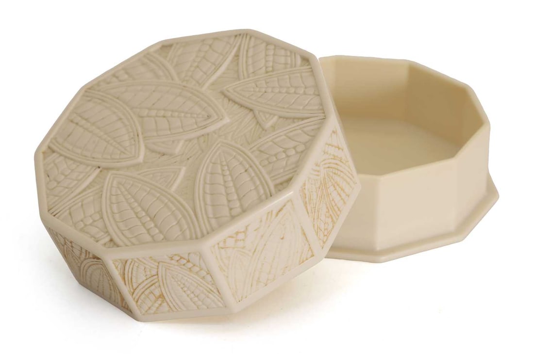 An Art Deco ten sided phenolic box, circa 1920s, - 2