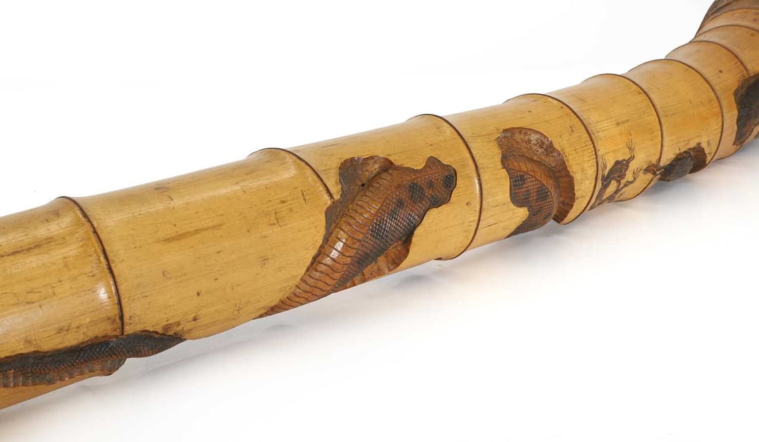 A Chinese bamboo sceptre, early 20th century, - 3