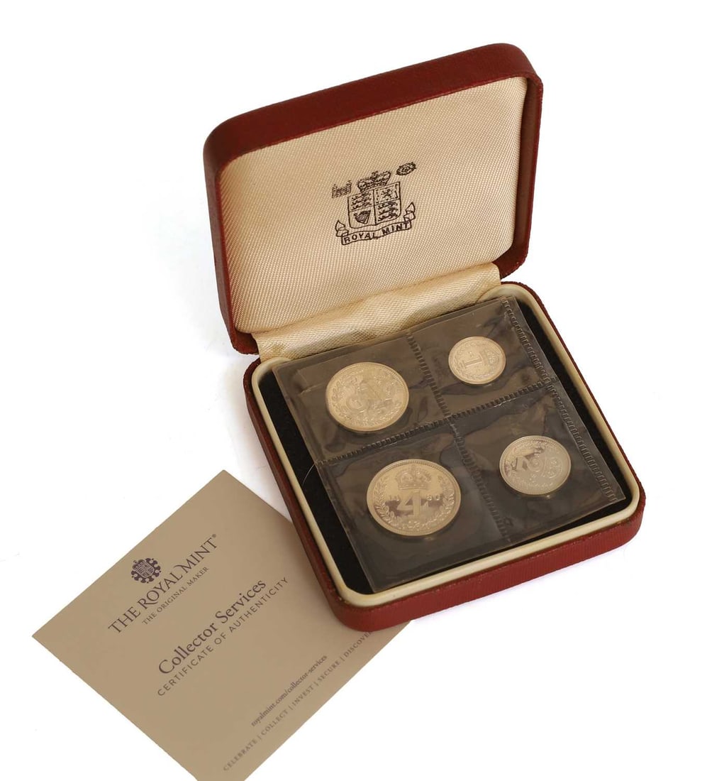 Coins, Great Britain, Elizabeth II (1952-2022): Coins, Great Britain, Elizabeth II (1952-2022) Maundy set, 1980, cased