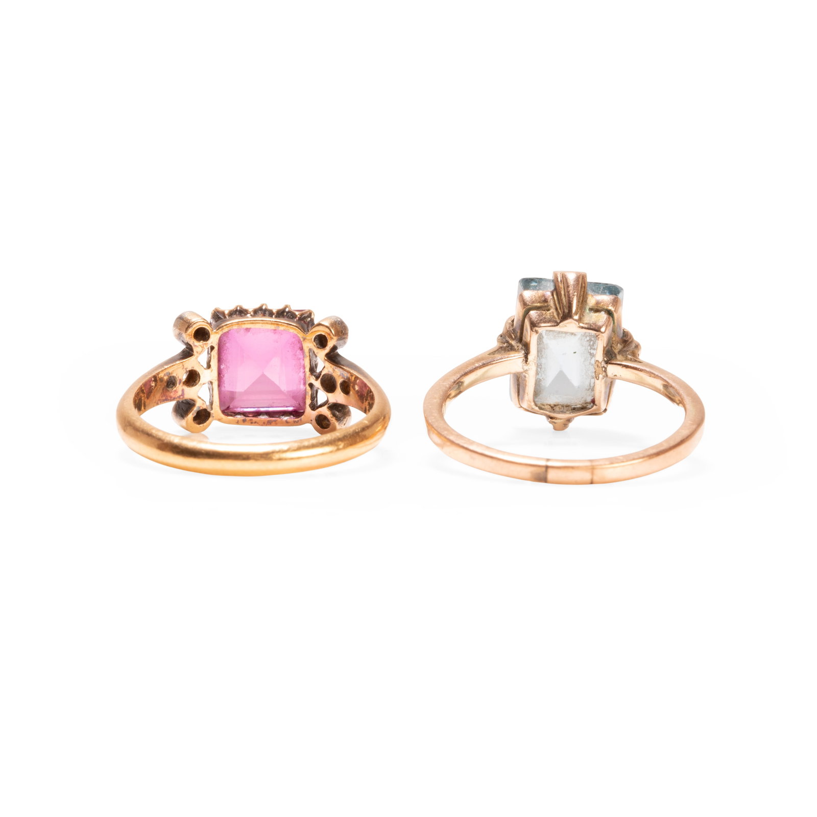 Two gemstone set rings, - 2