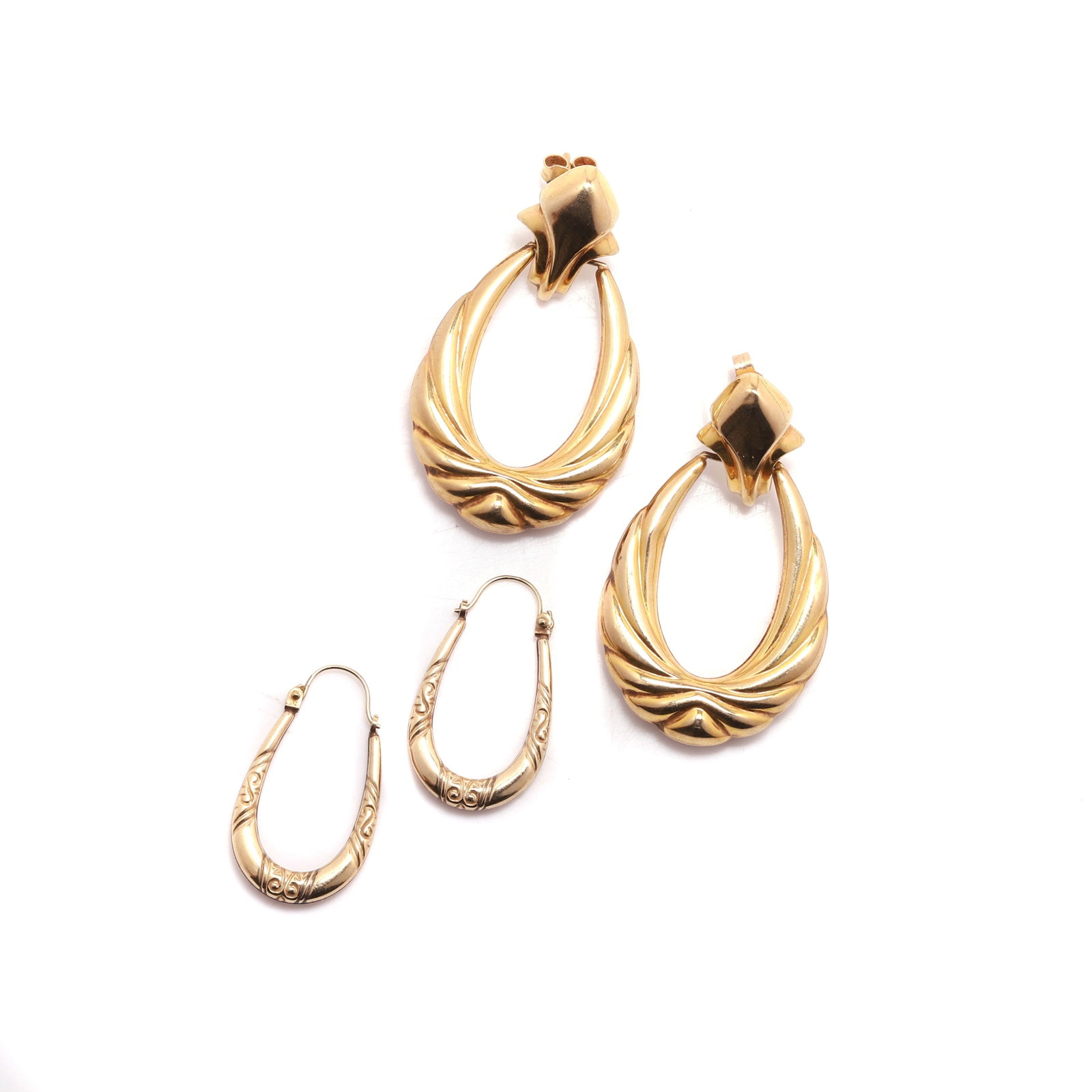 Two pairs of 9ct gold earrings, (1 of 2)