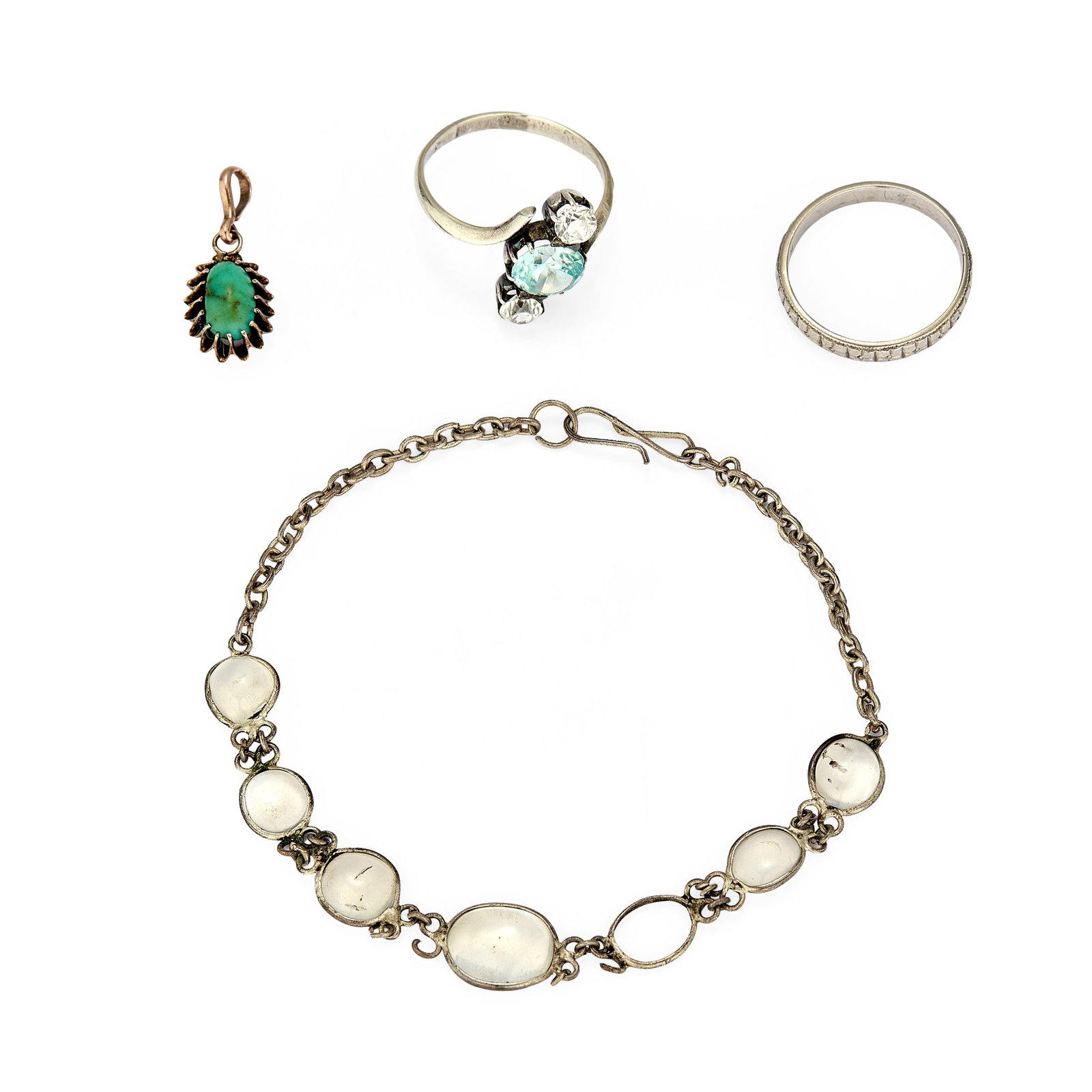 A small group of jewellery, (1 of 2)