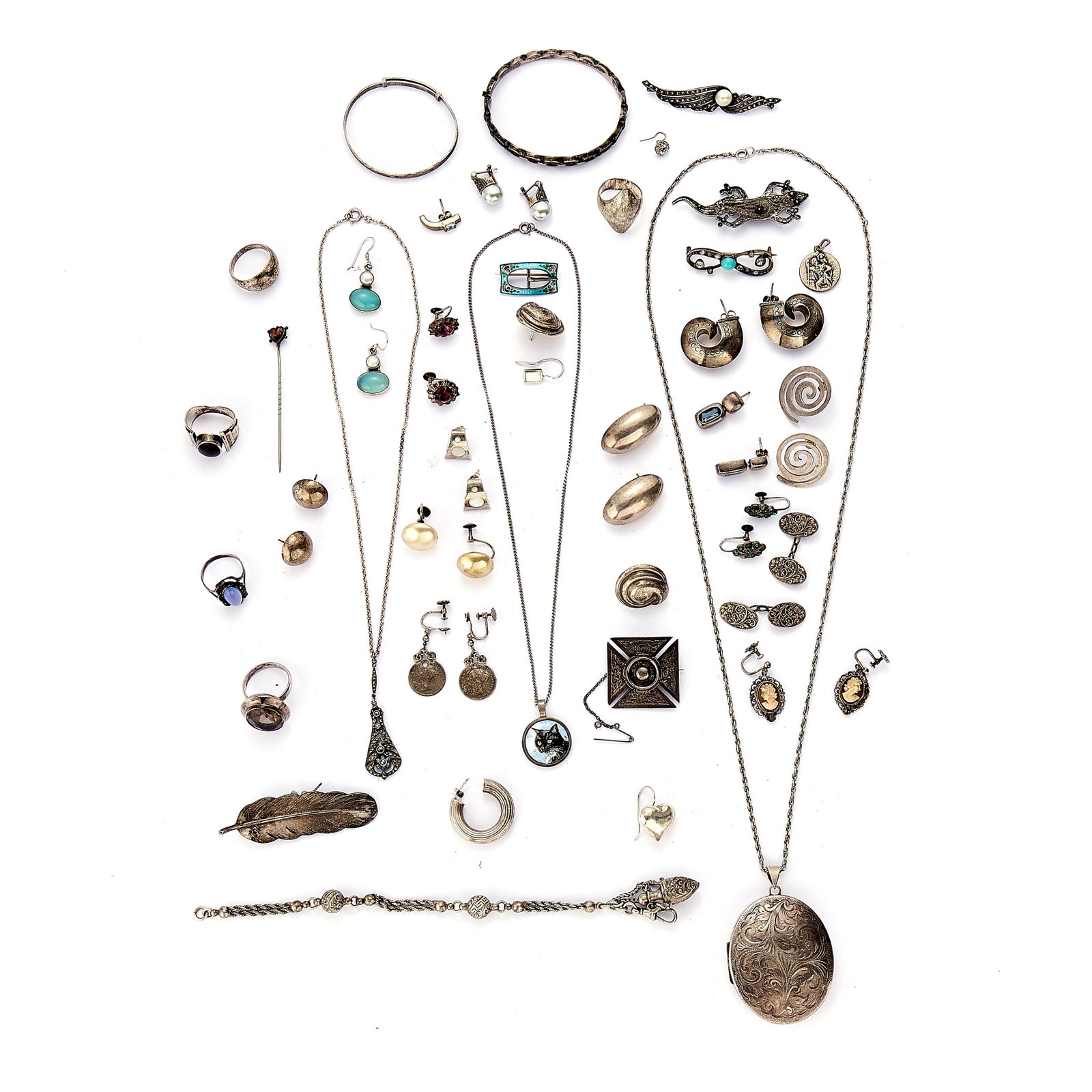 A collection of silver jewellery, (1 of 1)