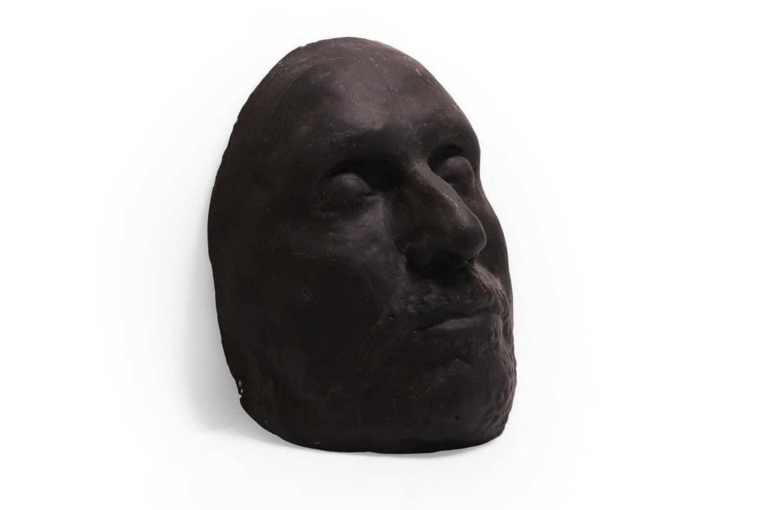 A death mask of Oliver Cromwell, 20th century, (1 of 6)