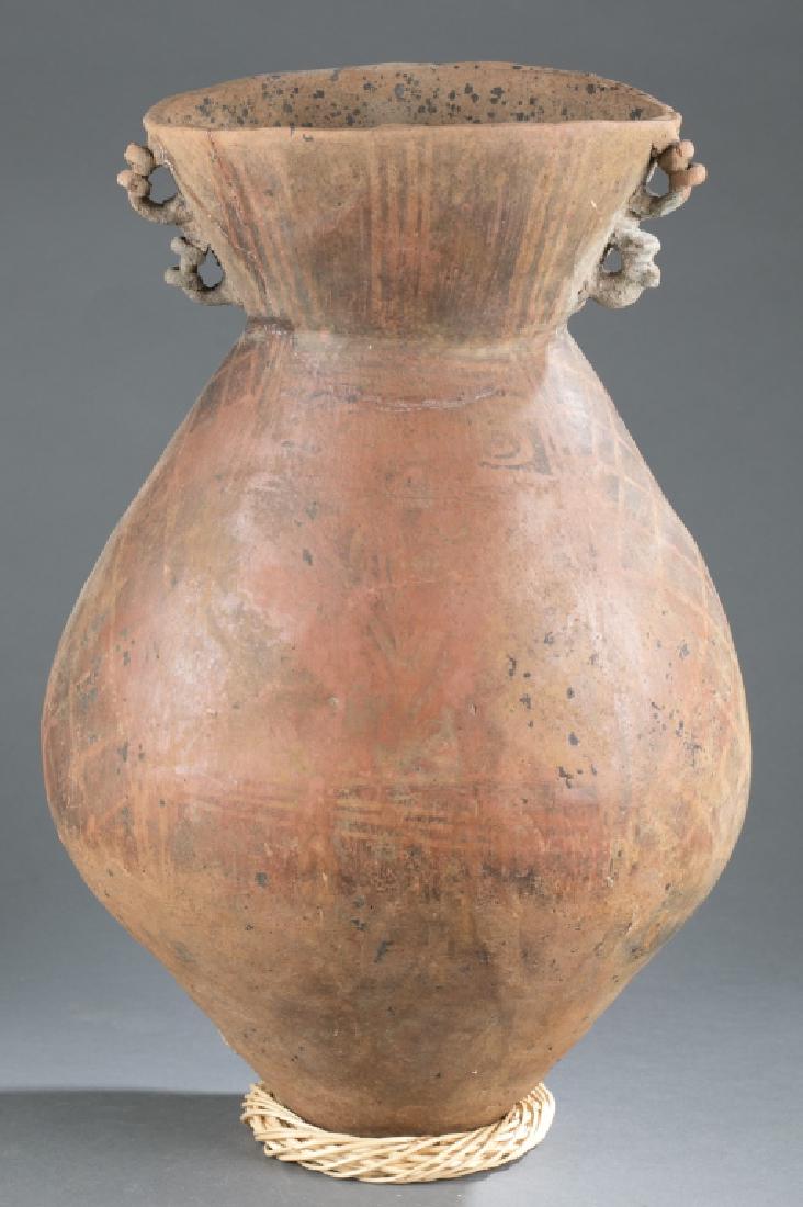 A painted Pre-Columbian amphora. (1 of 6)