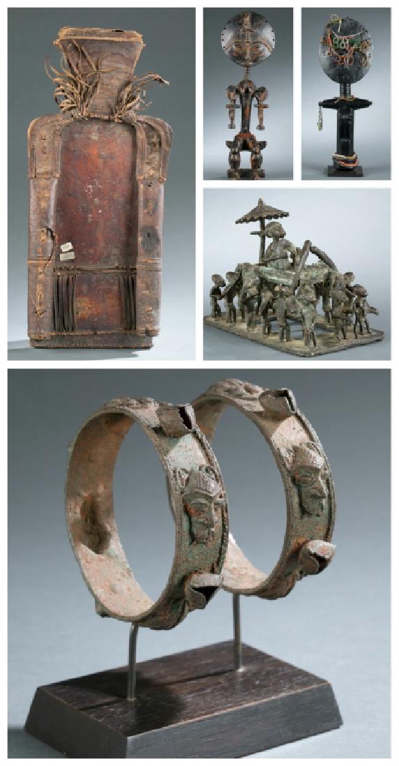 5 West African objects, Akuaba/Asante. 20th cen. (1 of 20)
