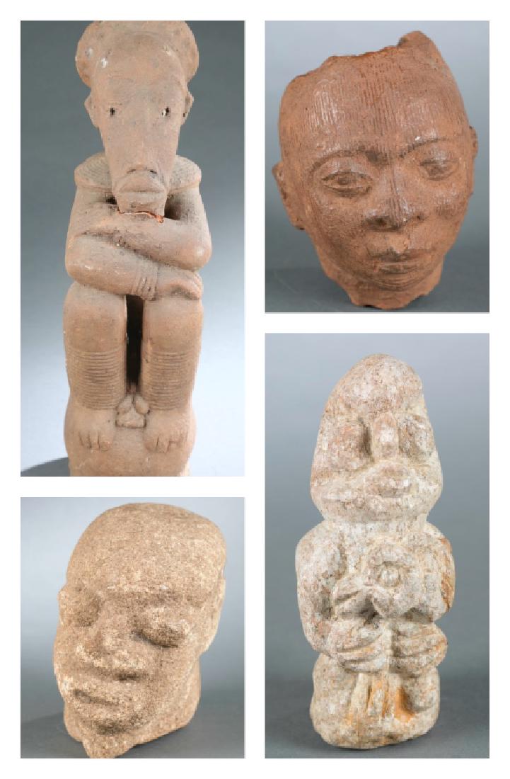 Large Nok style terracotta with other objects. (1 of 20)