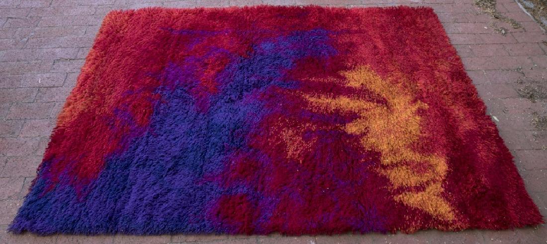 Unikataeppe Danish mid-century modern shag rug. (1 of 5)