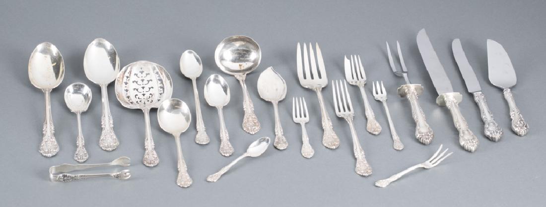 105 pcs. Gorham Sterling service in King Edward. (1 of 5)