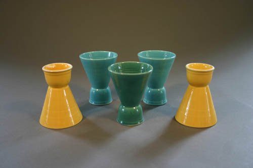 Five Harlequin double egg cups, 2 yellow, 2 li: Five Harlequin double egg cups, 2 yellow, 2 light blue, 1 spruce green. This is a live auction at our physical auction gallery, that you may bid against floor bidders at eBayLiveAuctions.com. This lot