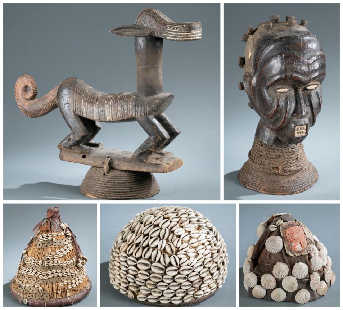 5 African style objects. 20th century. (1 of 16)