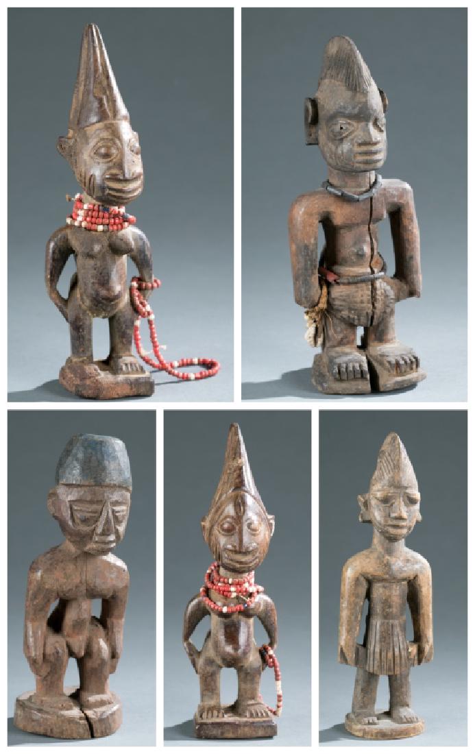 5 Ibeji style figures. (1 of 20)