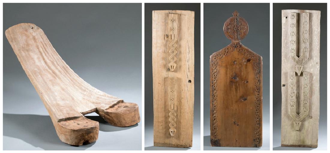 4 African architectural elements. 20th century. (1 of 16)