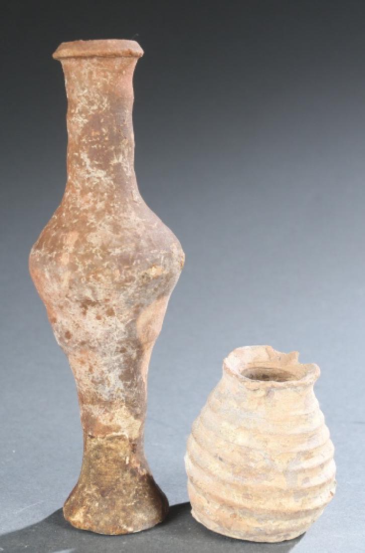 2 ancient pots. (1 of 4)