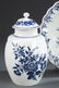 9 English Worcester porcelain pieces. - 9