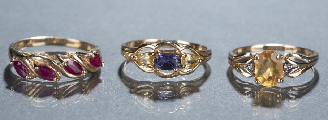 3 gemstone rings including sapphire & citrine. (1 of 6)