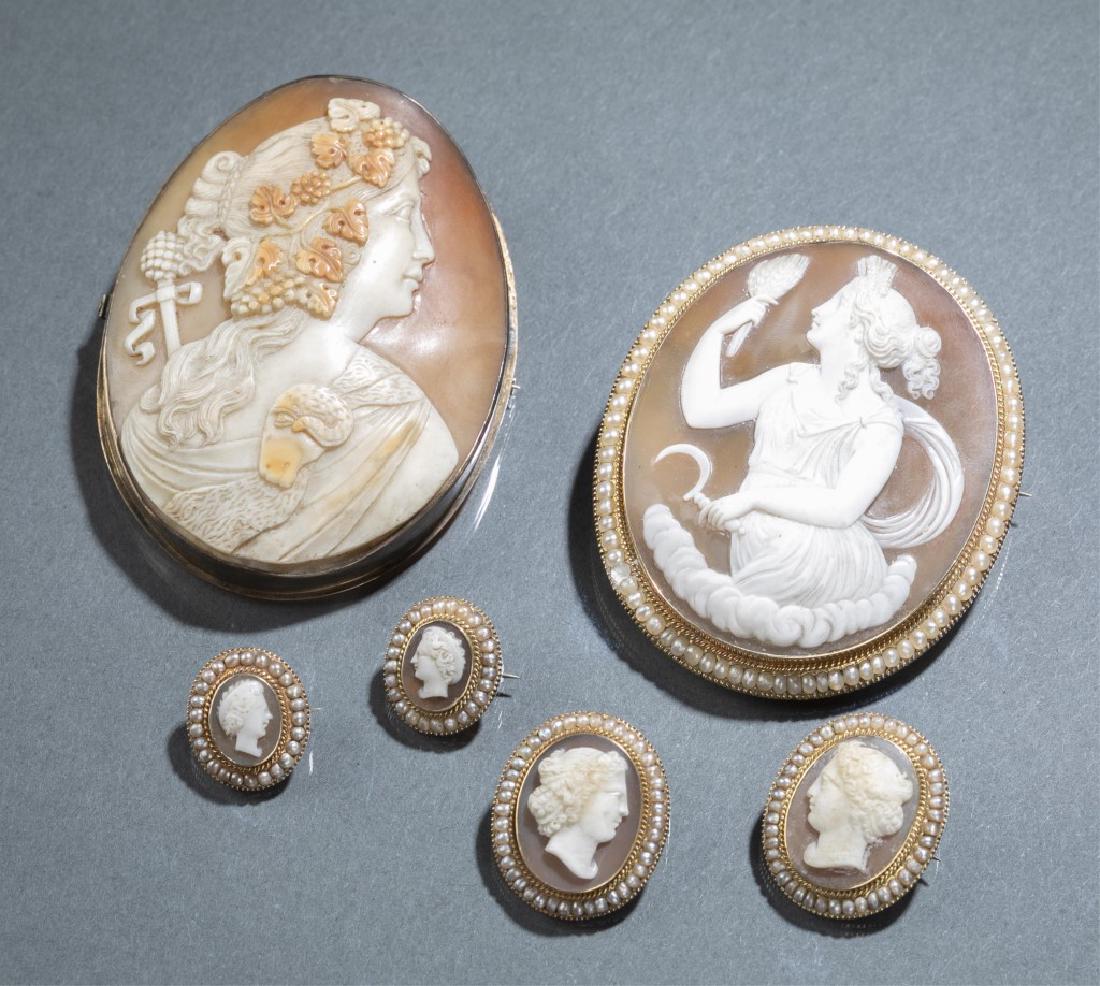 6 Victorian shell cameo brooches, various sizes. (1 of 6)