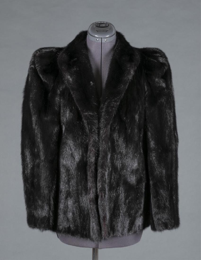 Black Mink Fur Coat. (1 of 3)