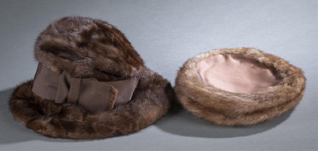 2 Mink Fur Hats. (1 of 6)
