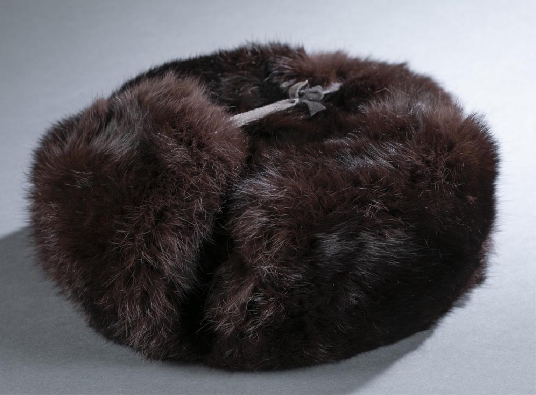 Mink Fur Ushanka. (1 of 4)