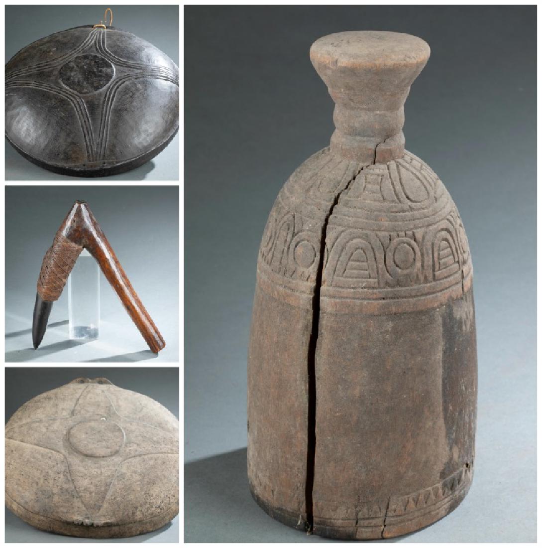 4 Melanesian objects. 20th century. (1 of 13)
