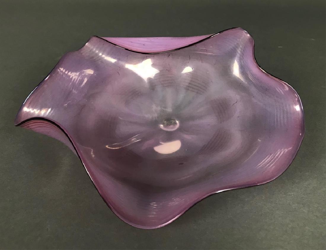 Dale Chihuly, Seaform.: Chihuly, Dale (American, b.1941). Seaform small bowl in pink striped with purple. 1984. Signed and dated on the bottom. Approx. 2 1/2" x 7 1/4" x 5 1/2".
