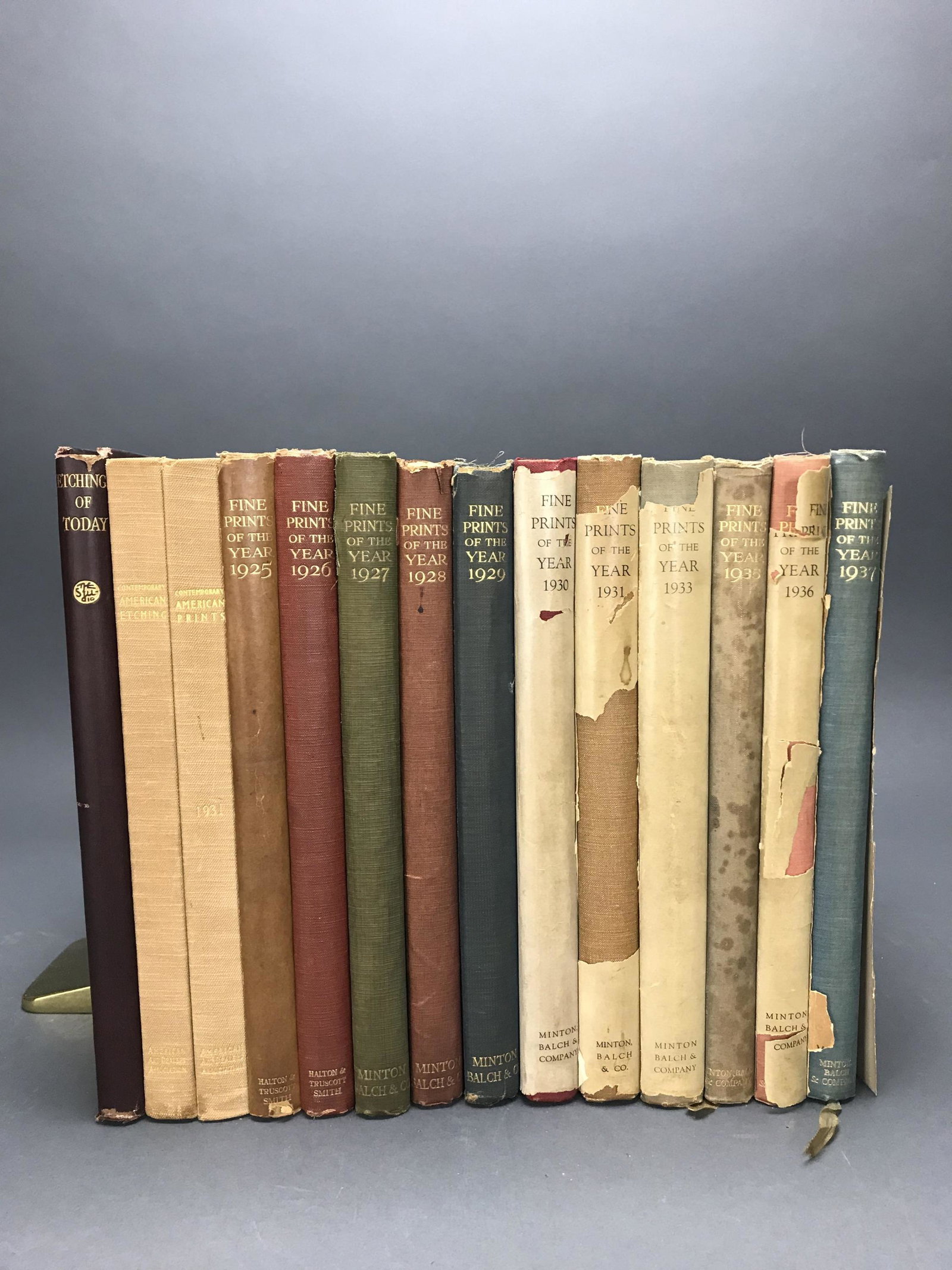 14 vols. Incl: Fine Prints of the Year, 1925-37.: [Art Reference] 14 volumes. Including: (1-11) Salaman, Michael C. Fine Prints of the Year. Halton & Truscott Smith/Minton, Balch & Company, London/New York, 1925-31, 1933-37._x000D_ Condition Good to 