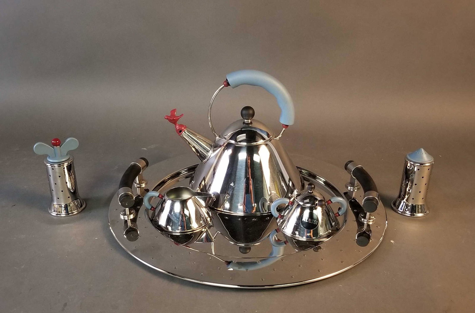 Modernist Michael Graves for Alessi Tea Service: Modernist Michael Graves for Alessi Chrome Tea Service ++ Including tea pot, creamer, sugar with lid and spoon, & salt & pepper shakers ++ Tea pot 10" tall & tray 18" across
