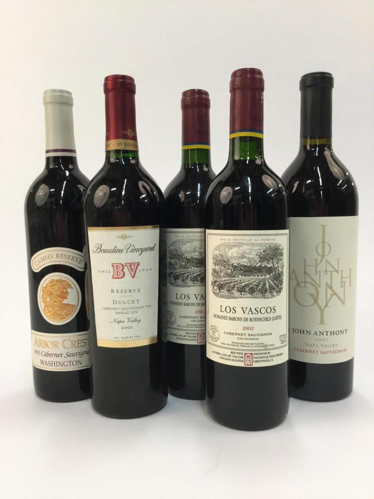 5 New World Cabernet Sauvignons.: Five bottles of New World Cabernet Sauvignon, 750ml. ++ Two bottles of 2002 Los Vascos, Colchagua, Chile. ++ 2007 John Anthony, Napa Valley, California. ++ 2001 Beaulieu Vineyards, Napa Valley, Califo