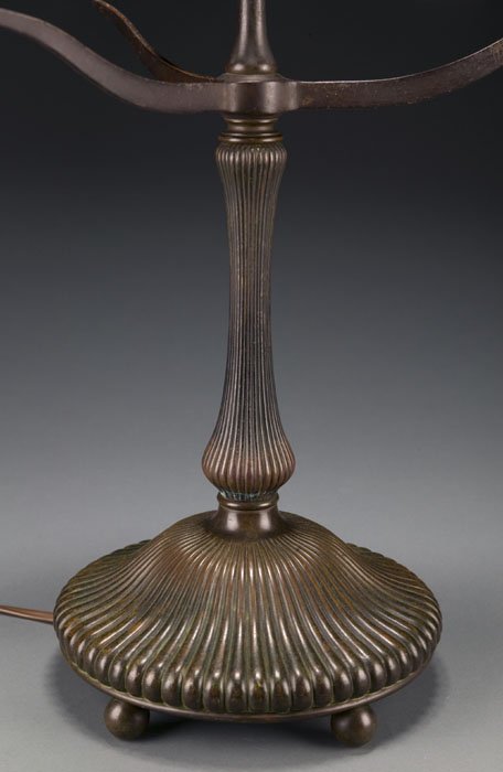 Tiffany Studios "Apple Blossom" bronze table lamp - 4