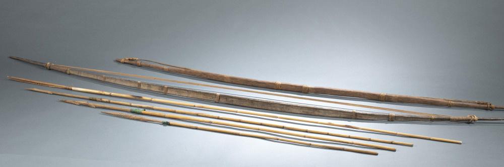 2 Black palm bow and 4 arrows. Papua New Guinea. (1 of 6)