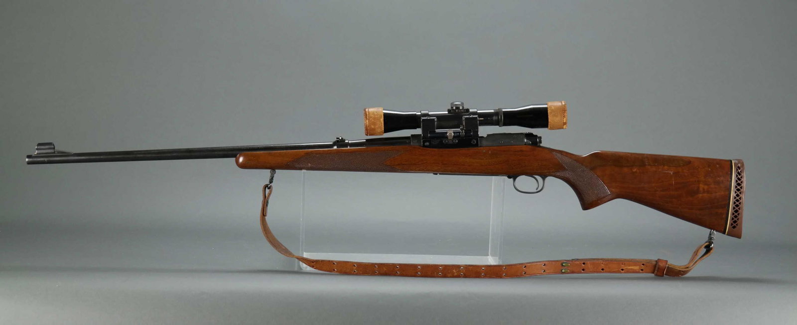 1953 Winchester M70 Bolt Action Rifle 30-06 Cal.: [Modern Firearms] 1953 Winchester M70 bolt action rifle 30-06 cal. ++ Stock checkered at partial pistol grip and for stock ++ Serial 2741** ++ All weather scope attached to a Pachmayr side mount ++ Pa