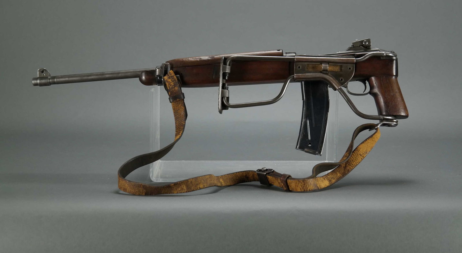 Composite U.S. M1A1 Carbine 30 Cal.: [Modern Firearms] Composite U.S. M1A1 Carbine 30 cal. ++ Original m1A1 stock with I.B.M. Corp M1 carbine action and barrel ++ Stock has all marks of a M1A1 carbine. Has inspector P in circle mark on b