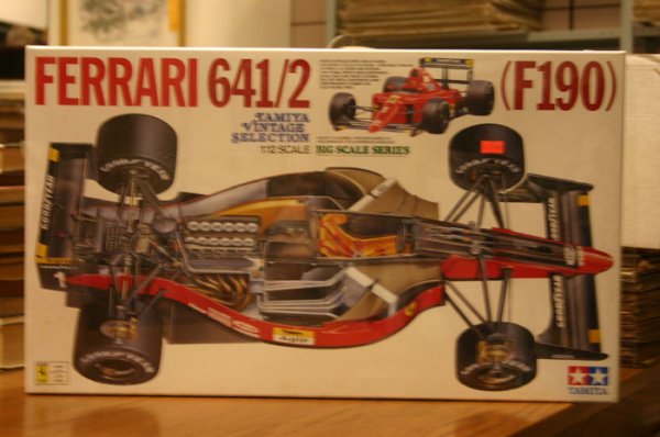 Tamiya Ferrari 641/2 (F-190), #1227, 1:12 sca
