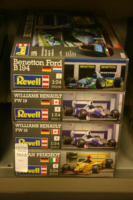 Group of 4 Model Kits. Revell, Mercedes 300 S