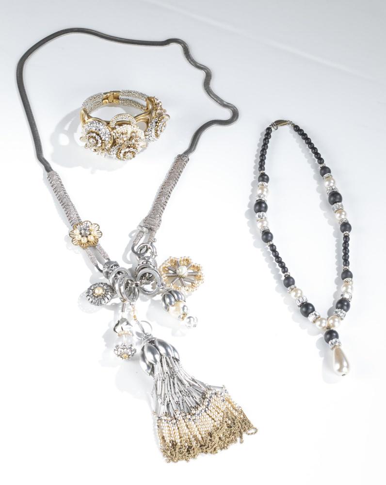 3 Miriam Haskell, necklaces & bracelet.: A group of three pieces of Miriam Haskell jewelry. ++ Necklace with black beads, crystals, and faux pearls. Pearl pendant. Push latch clasp. Stamped on tag. 18". ++ Silver herringbone chain necklace w