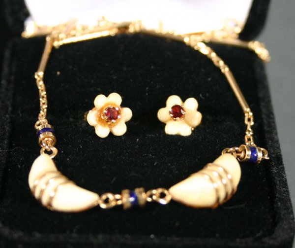 Gold and ivory jewelry - 3