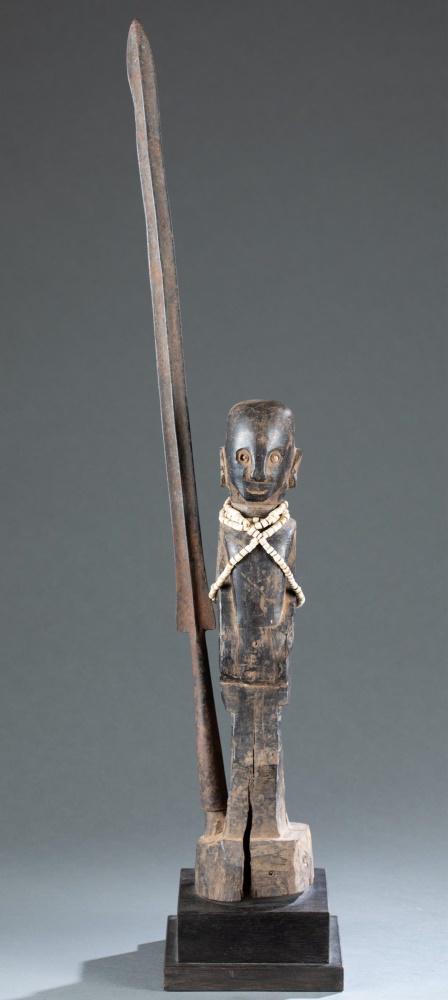 Iramba Nyamwezi Oracle Figure w/ Knife, 20th c. (1 of 7)