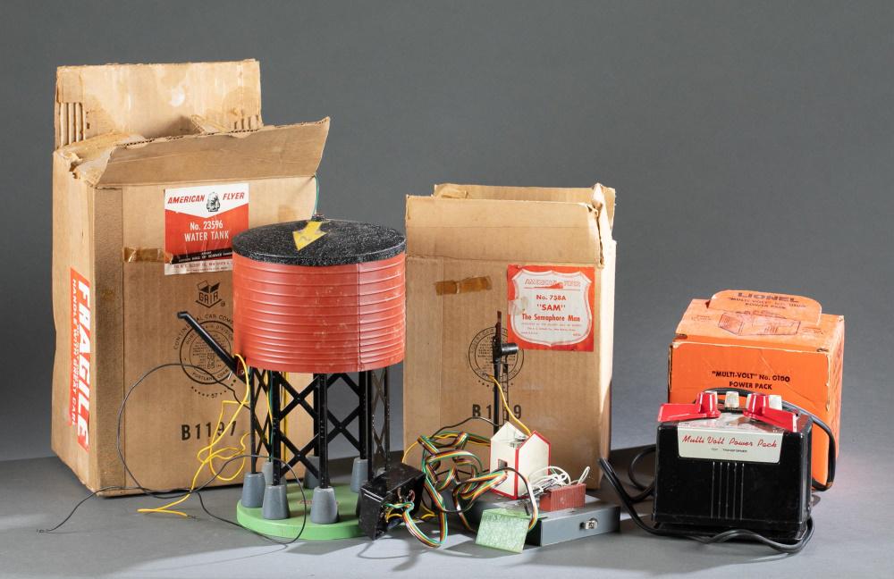 2 American Flyer & Lionel O Gauge accessories OB. (1 of 4)