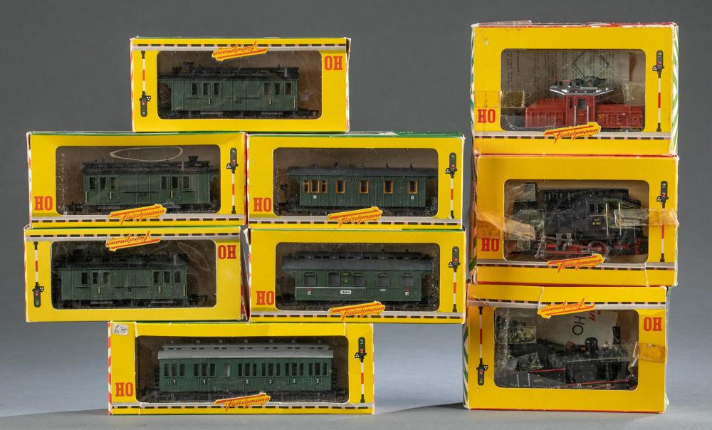 Fleischmann HO Scale locomotives & passenger cars (1 of 4)