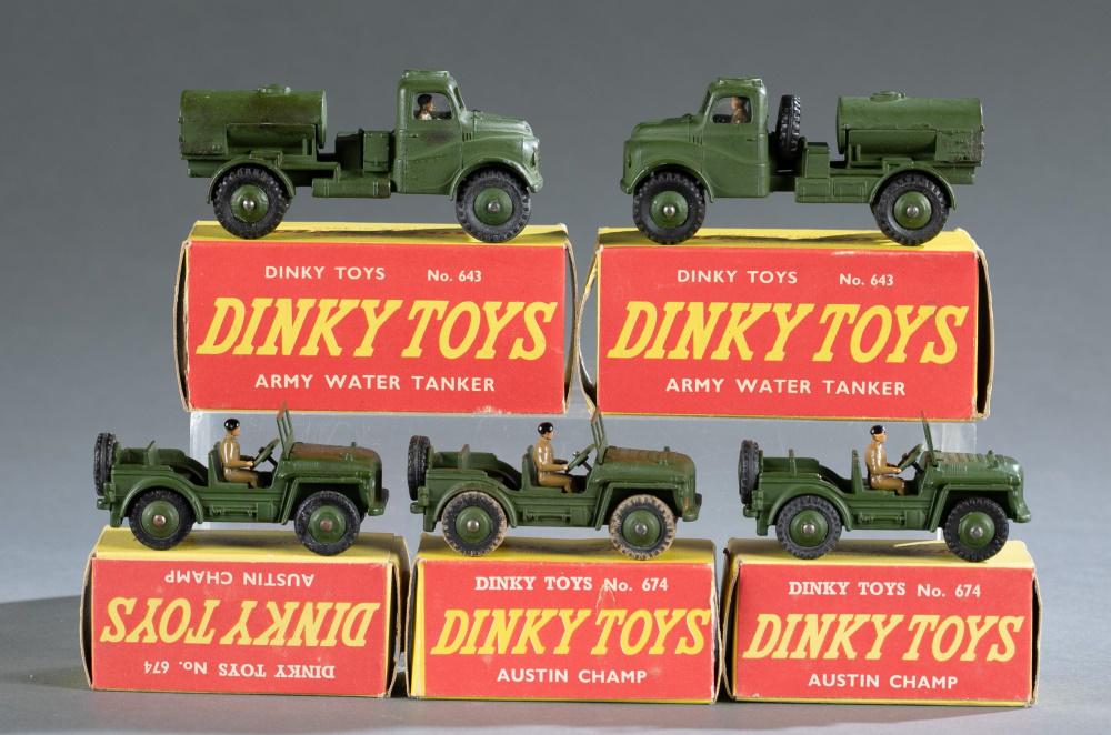 5 Dinky Toys military vehicles in original boxes. (1 of 10)