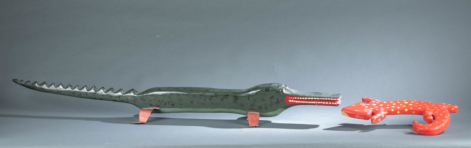 2 Carved wood animals. (1 of 10)