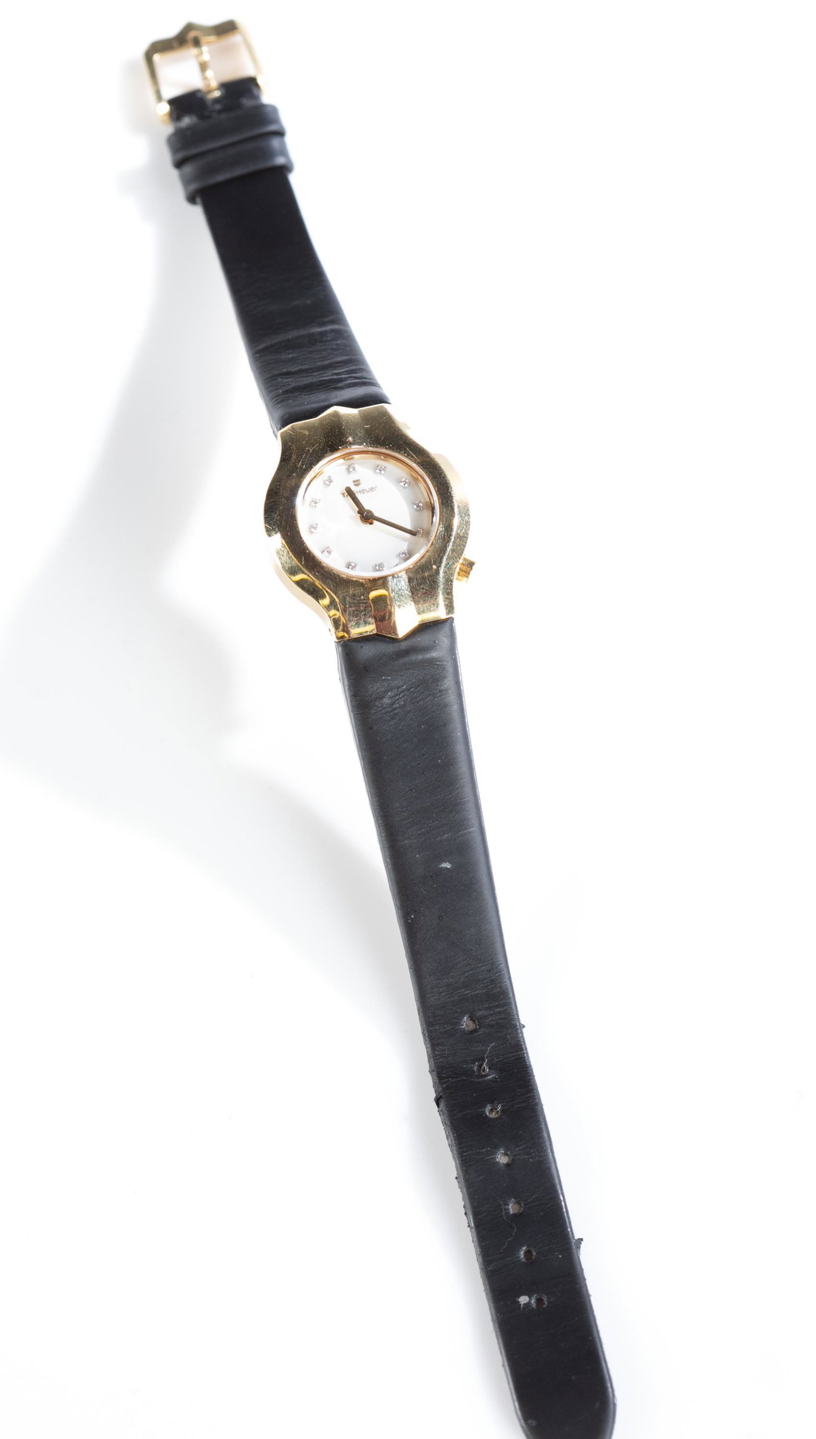 TAG Heuer 18k gold women's watch. (1 of 3)