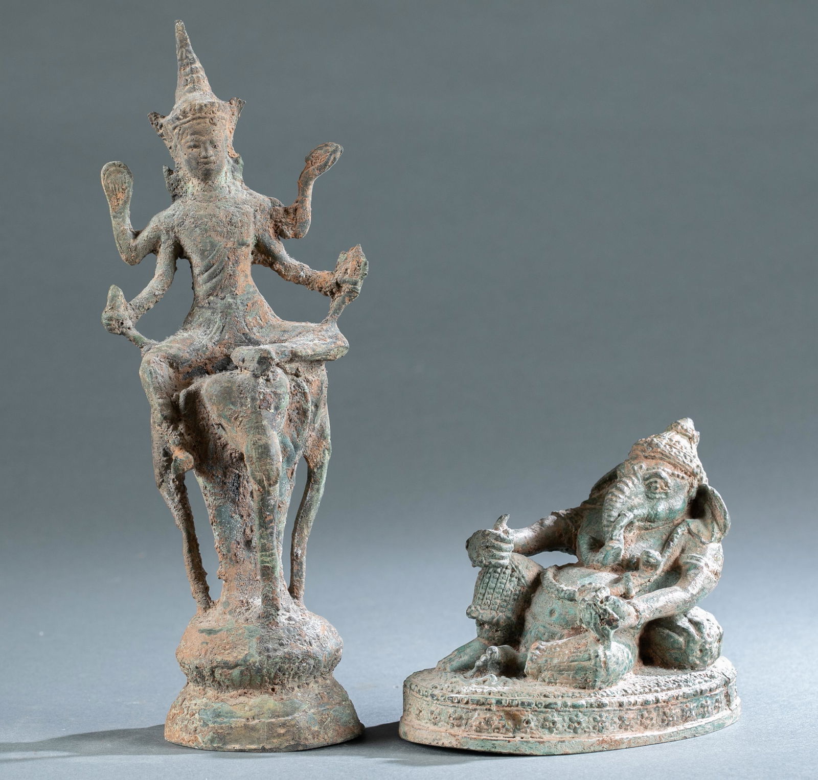 2 Southeast Asian Style Figures. (1 of 9)