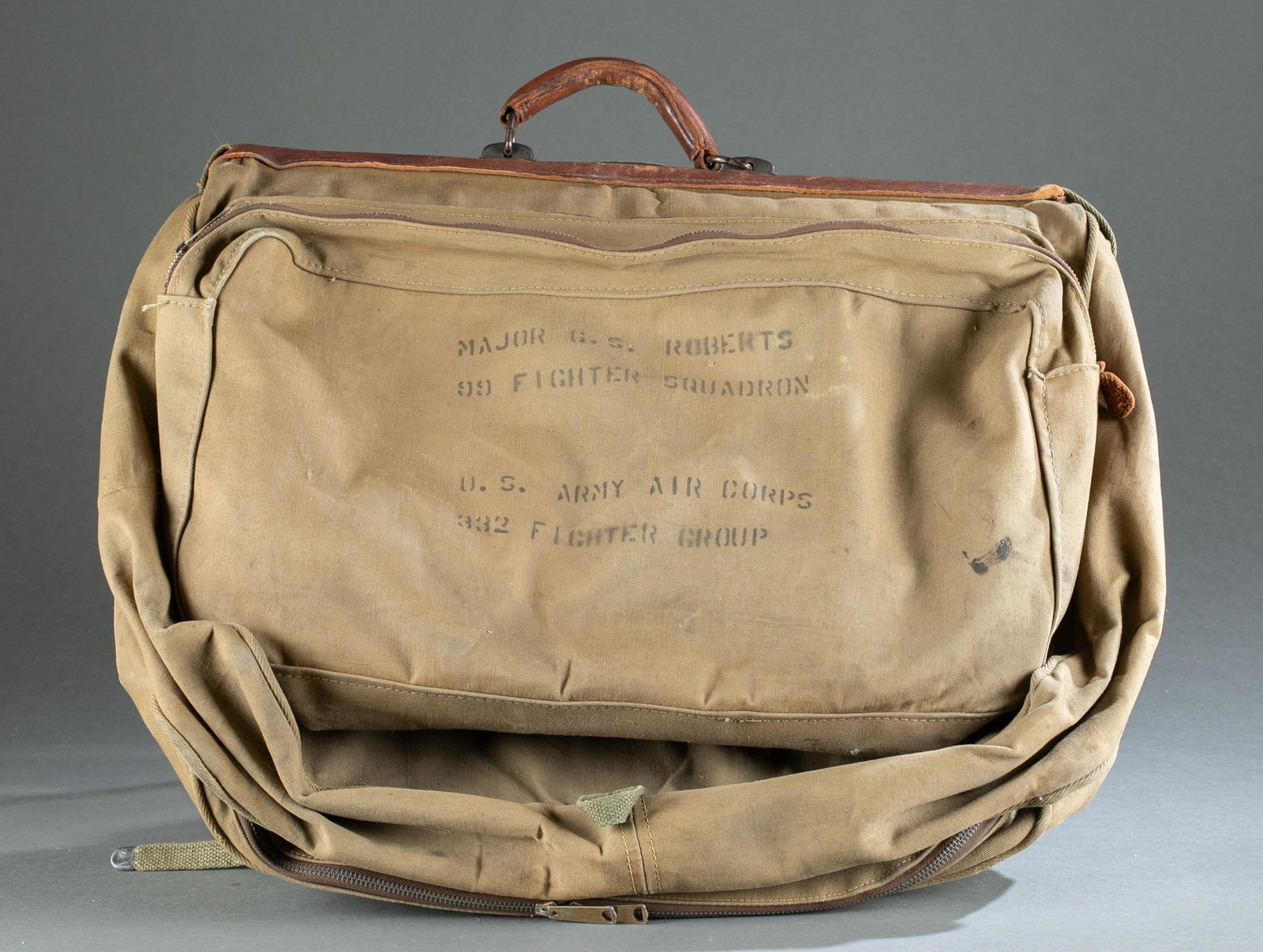 Tuskeegee. G. S. Roberts. WW2 B4 style garment bag (1 of 5)